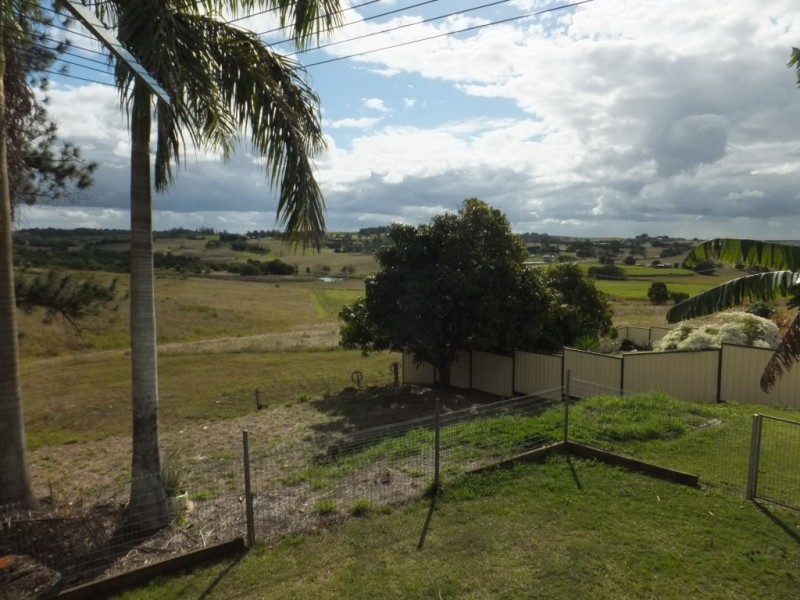 30 RIDGWAY STREET, Childers QLD 4660