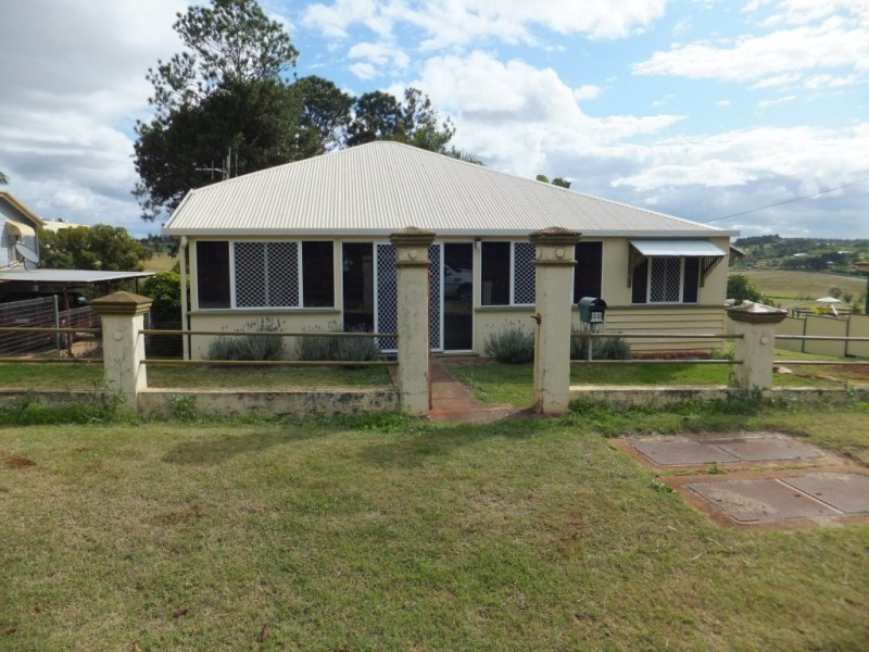 30 RIDGWAY STREET, Childers QLD 4660