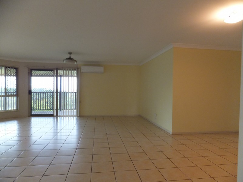 9 WELL LINE STREET, Childers QLD 4660