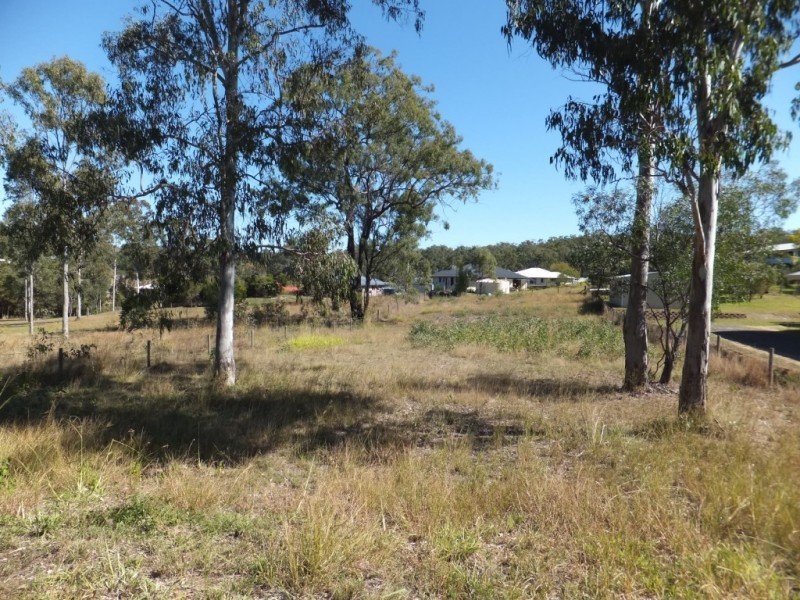 16 WALLACE STREET, Apple Tree Creek QLD 4660