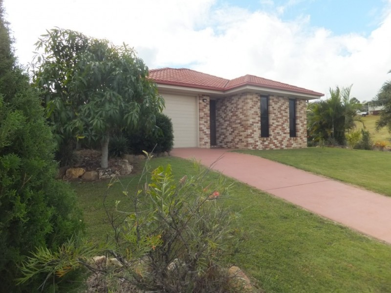 30 PIONEER AVENUE, Childers QLD 4660