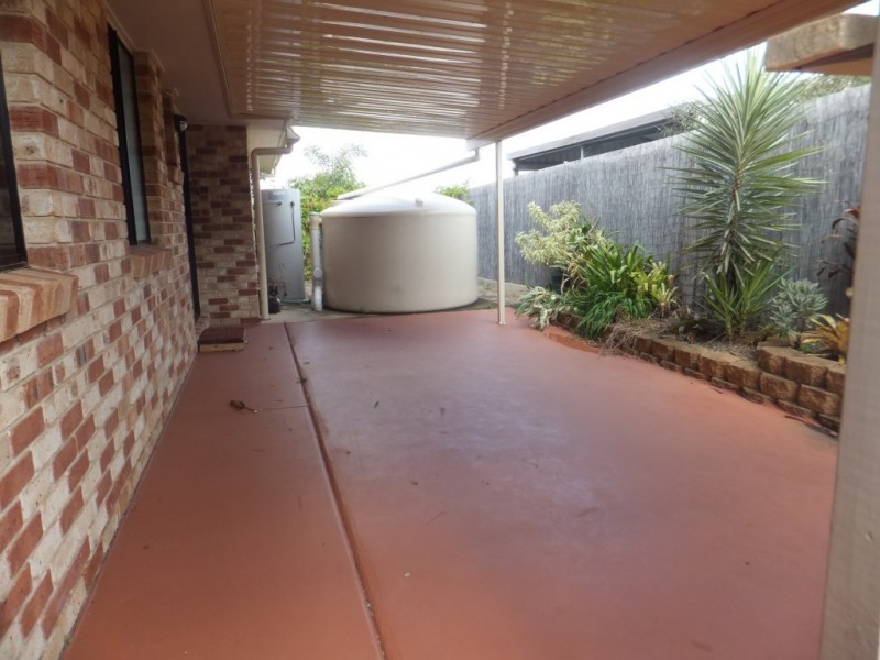 30 PIONEER AVENUE, Childers QLD 4660