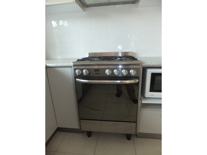 30 PIONEER AVENUE, Childers QLD 4660