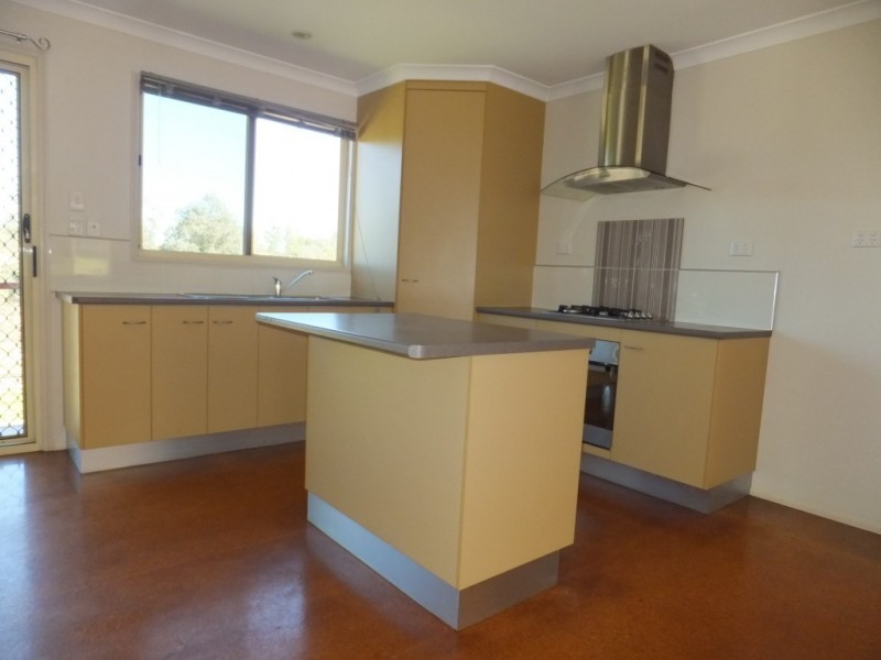 19 QUEEN STREET, Cordalba QLD 4660