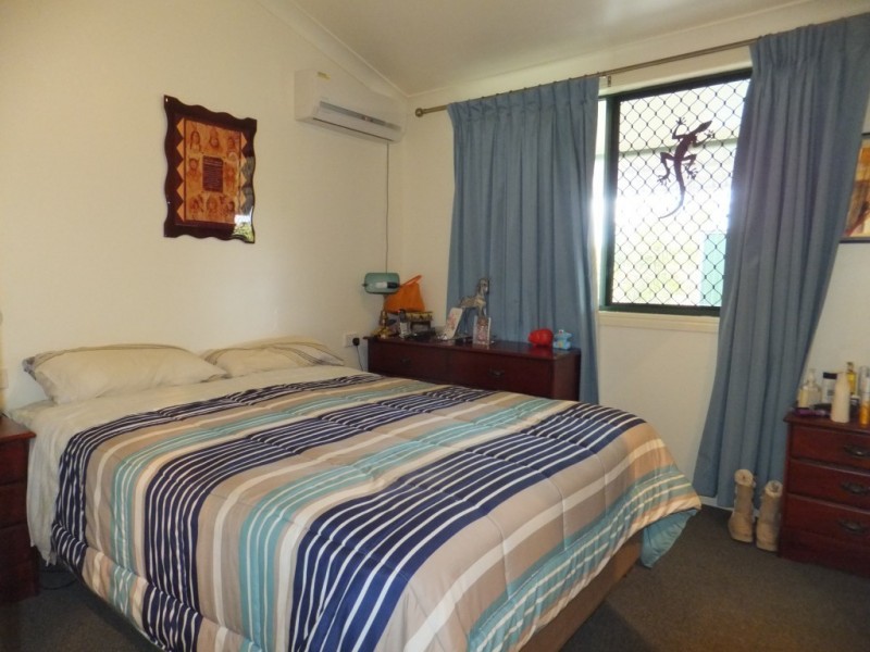 1 CANECUTTER COURT, Childers QLD 4660