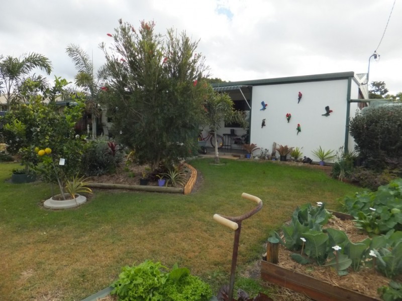 1 CANECUTTER COURT, Childers QLD 4660
