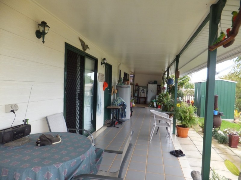 1 CANECUTTER COURT, Childers QLD 4660