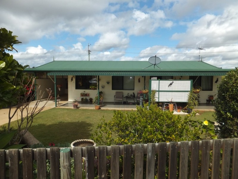 1 CANECUTTER COURT, Childers QLD 4660
