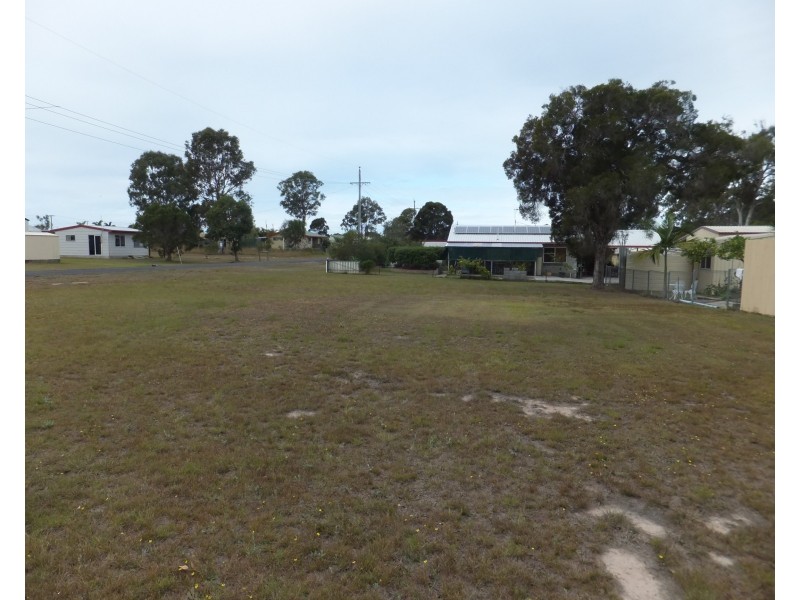 32 GREGORY STREET, Buxton QLD 4660