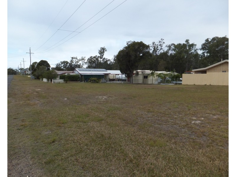 32 GREGORY STREET, Buxton QLD 4660