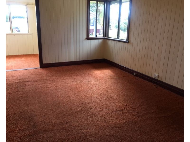 30 Macrossan Street, Childers QLD 4660