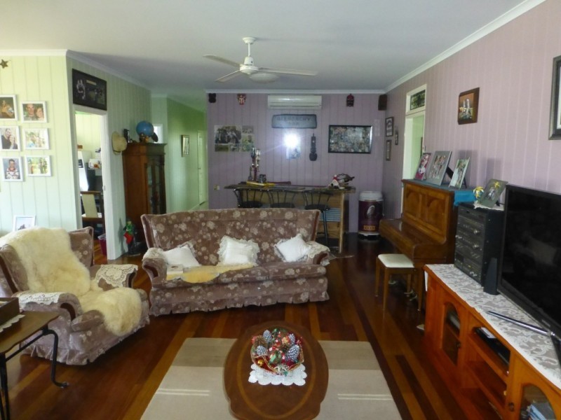 Dallarnil QLD 4621