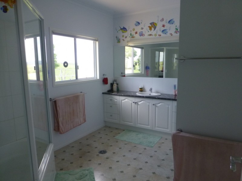Dallarnil QLD 4621
