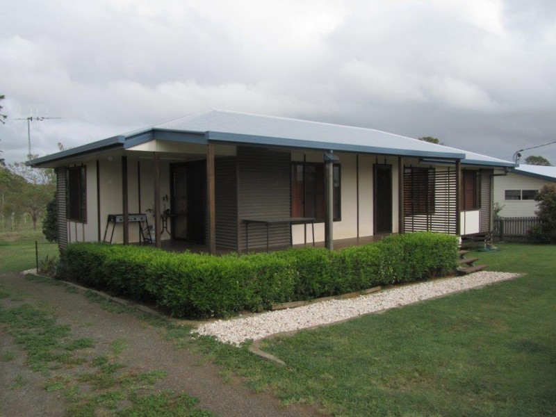 8 HORTON STREET, Biggenden QLD 4621