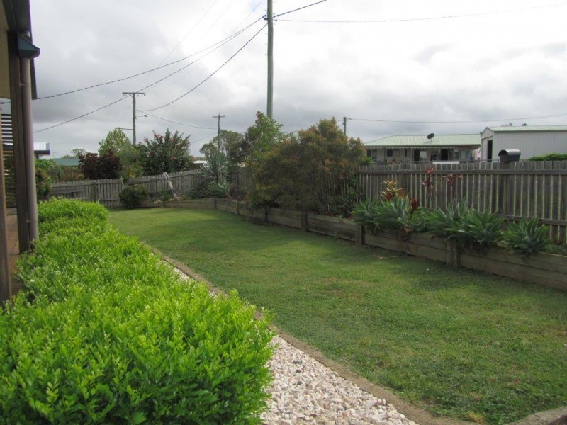 8 HORTON STREET, Biggenden QLD 4621