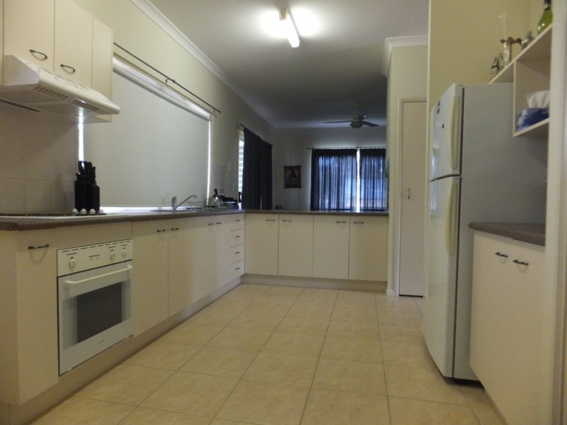 28 POWERS STREET, Buxton QLD 4660