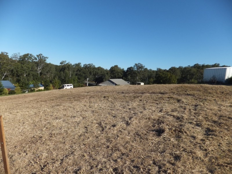 7 BODALLA STREET, Apple Tree Creek QLD 4660