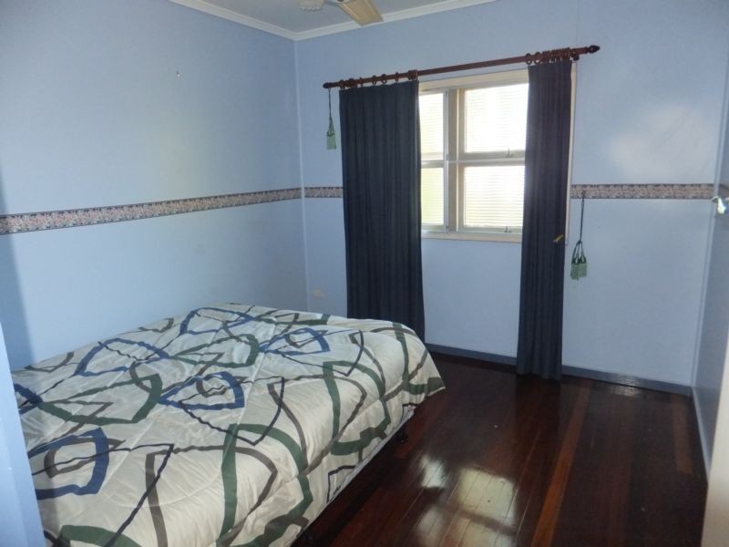 3 CEVN STREET, Childers QLD 4660