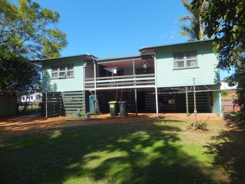 3 CEVN STREET, Childers QLD 4660