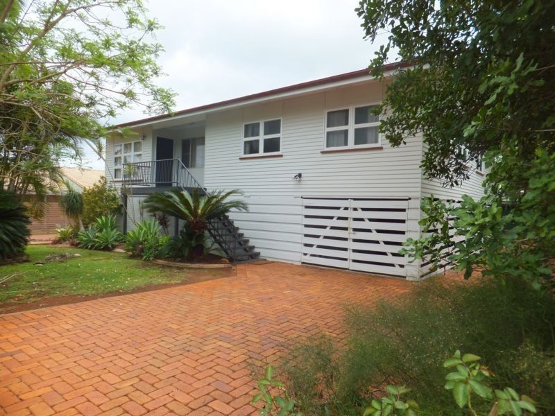 3 CEVN STREET, Childers QLD 4660