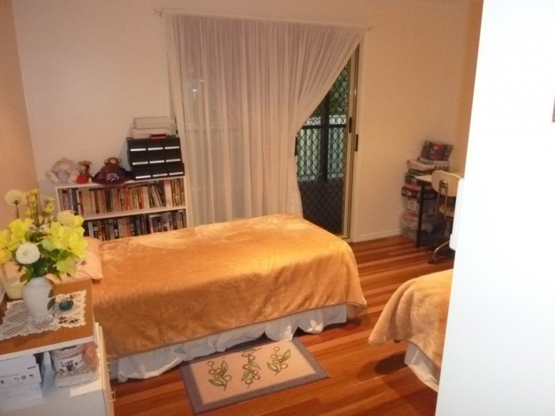 12 KIMBER STREET, Biggenden QLD 4621