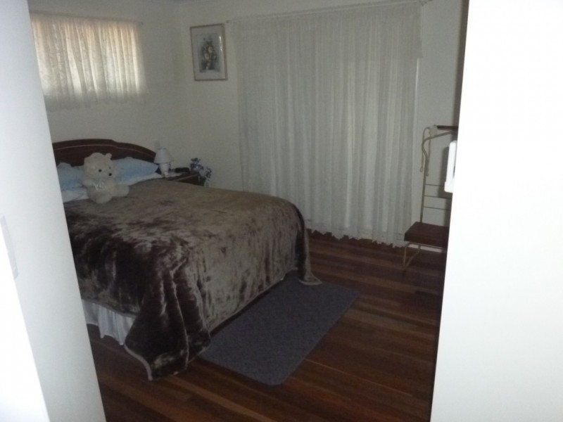 12 KIMBER STREET, Biggenden QLD 4621