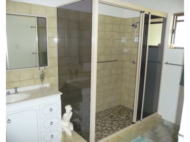 8049 ISIS HIGHWAY, Dallarnil QLD 4621