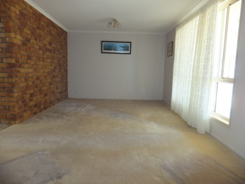 14 LEONARD COURT, Cordalba QLD 4660