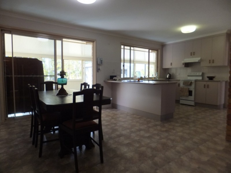 14 LEONARD COURT, Cordalba QLD 4660