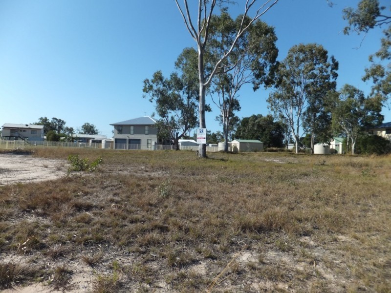 2 BROLGA CLOSE, Buxton QLD 4660