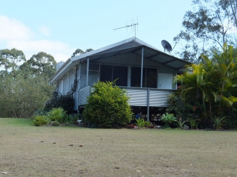 263 RAINBOWS ROAD, South Isis QLD 4660