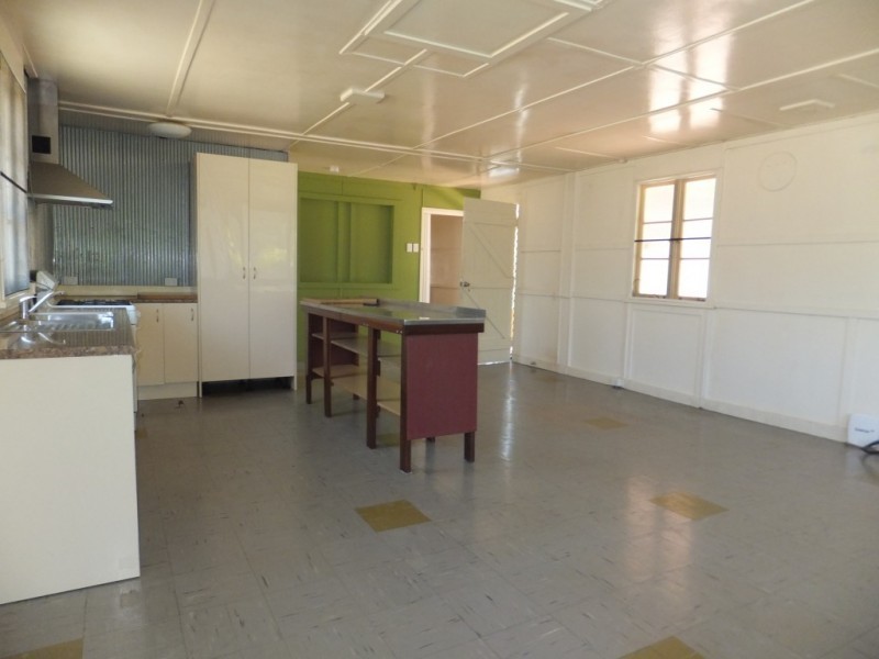 263 RAINBOWS ROAD, South Isis QLD 4660