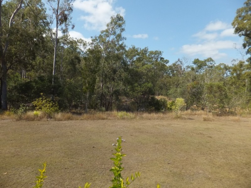 263 RAINBOWS ROAD, South Isis QLD 4660