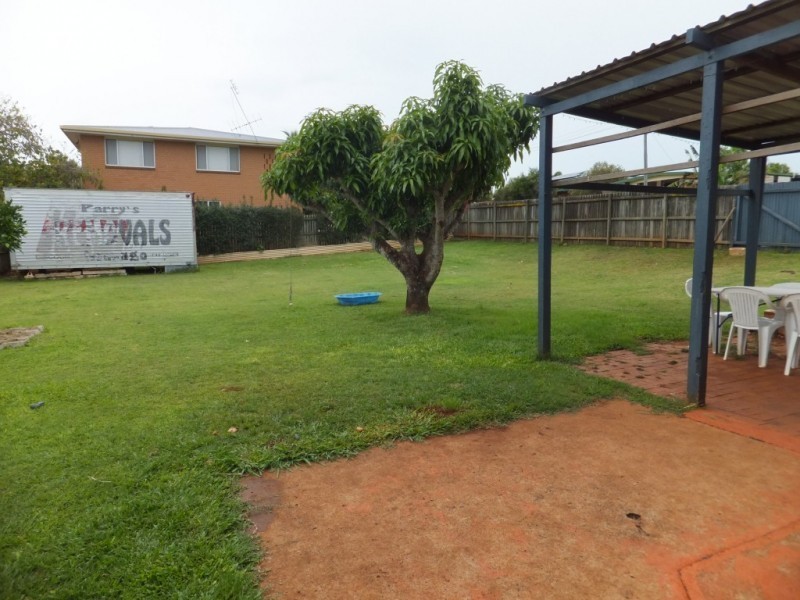 19 LORD STREEET, Childers QLD 4660