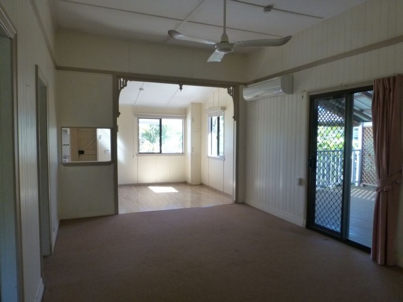 28 BROADHURST STREET, Childers QLD 4660