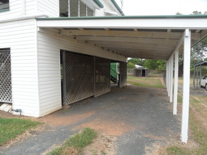 48 Edward Street, Biggenden QLD 4621