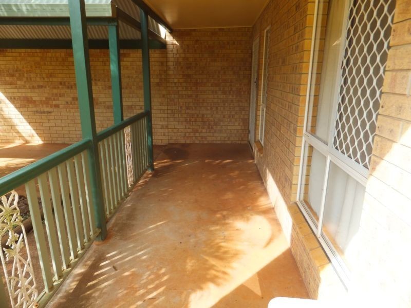 3/2a MUNGOMERY STREET, Childers QLD 4660