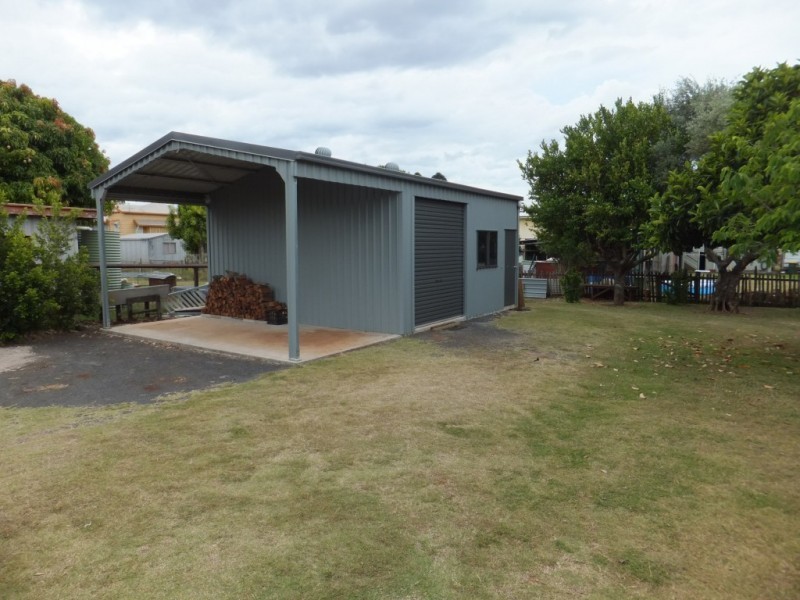 21 Hinkler Street, Childers QLD 4660