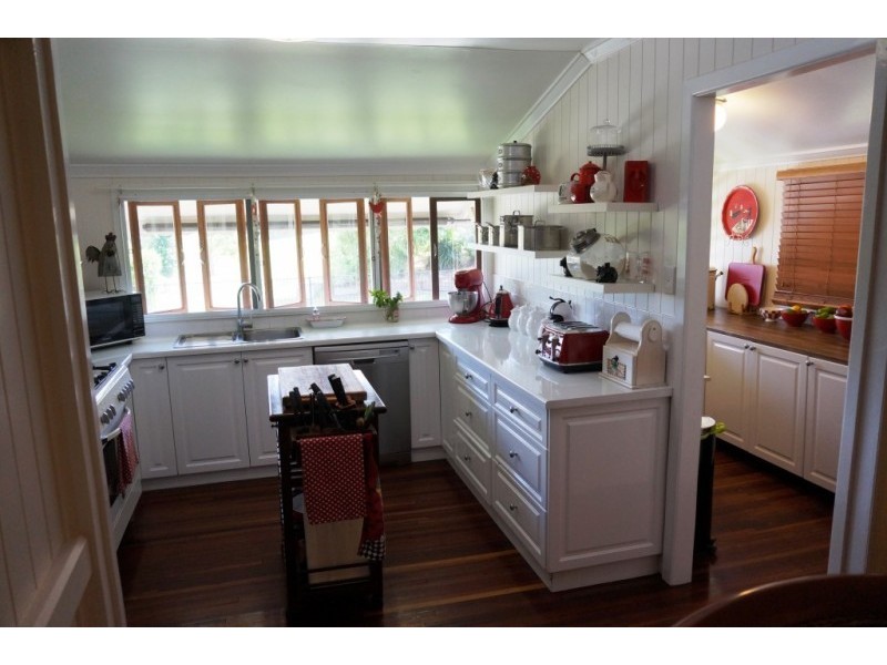 149 THOMPSON ROAD, Childers QLD 4660