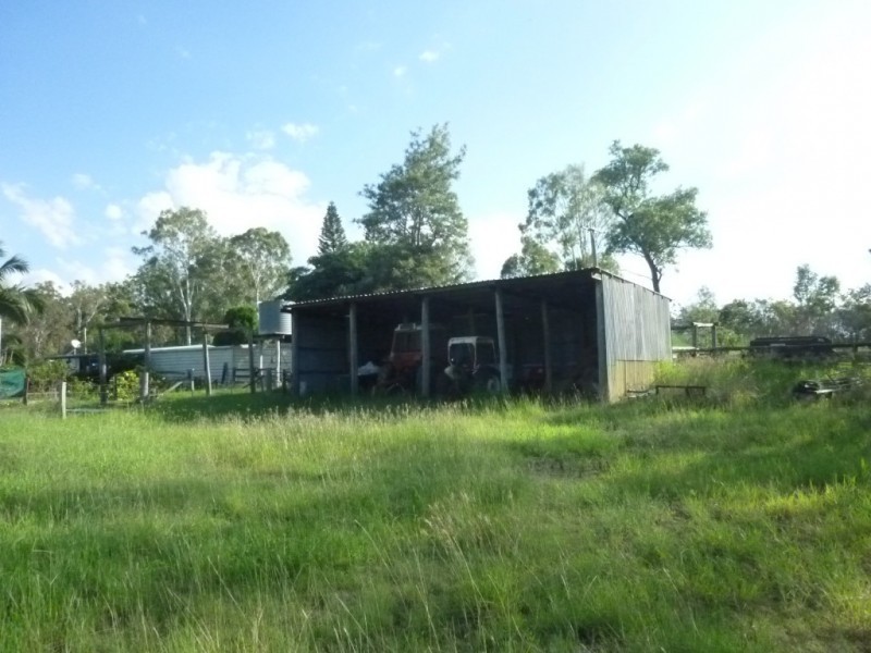 105 RAILWAY ROAD, Booyal QLD 4671