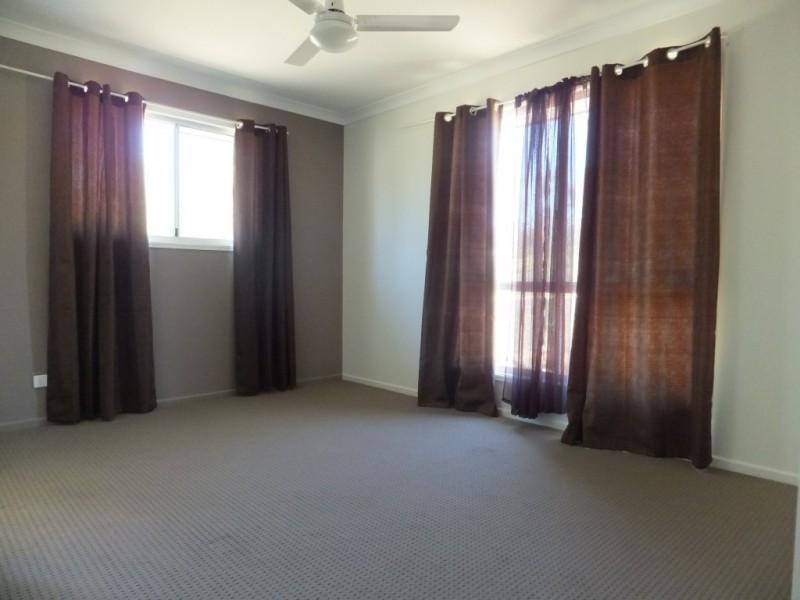 17 STRINGYBARK COURT, Apple Tree Creek QLD 4660