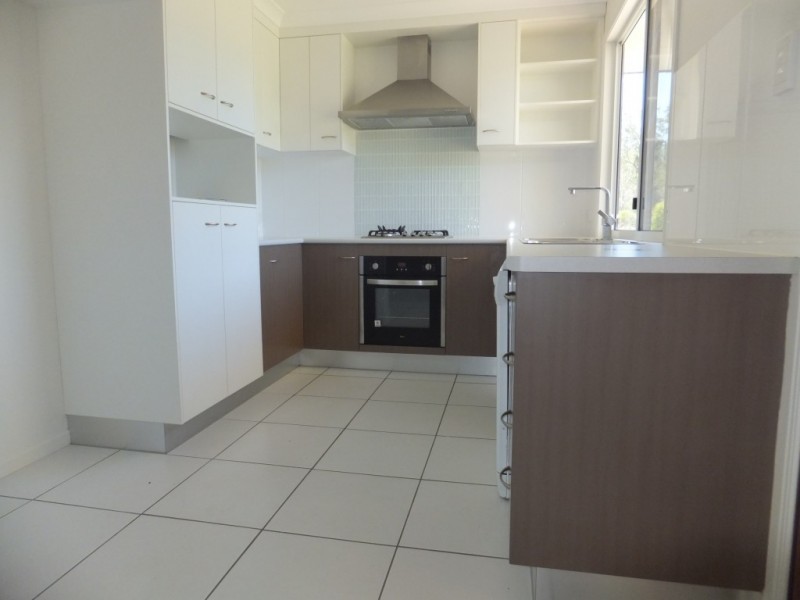 17 STRINGYBARK COURT, Apple Tree Creek QLD 4660