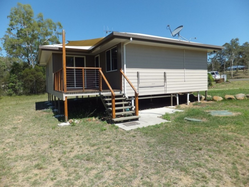 17 STRINGYBARK COURT, Apple Tree Creek QLD 4660