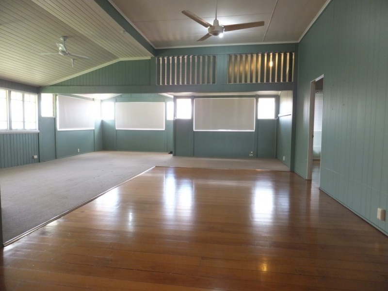 37 NELSON STREET, Childers QLD 4660