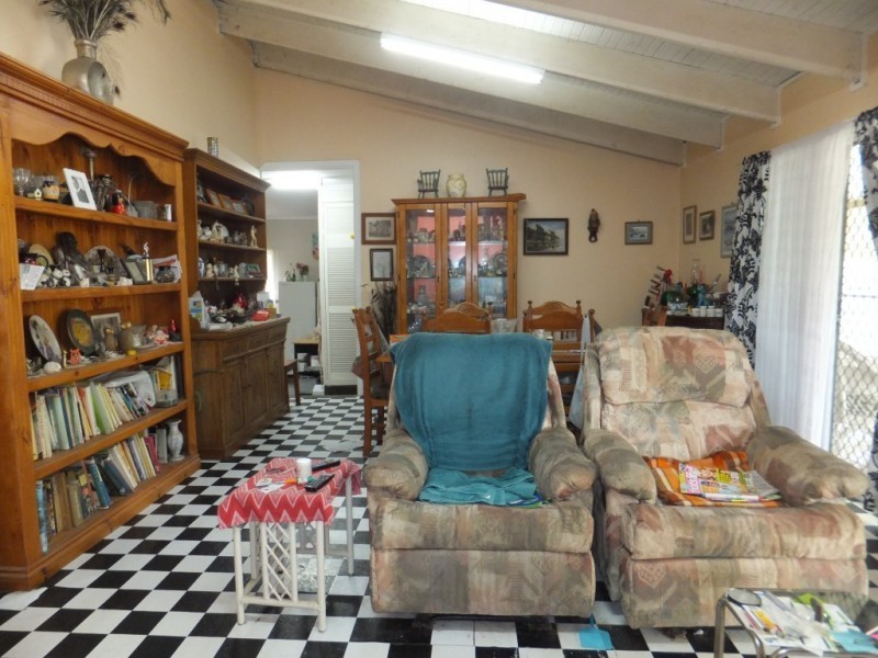 371 NORTH SOUTH ROAD, Childers QLD 4660