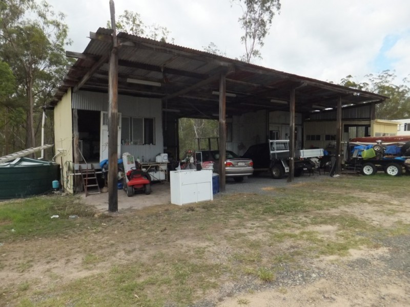 371 NORTH SOUTH ROAD, Childers QLD 4660