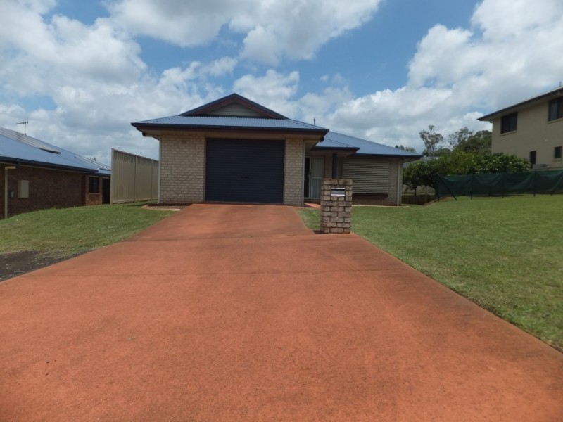 2 PIONEER AVENUE, Childers QLD 4660