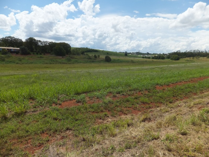 112 BUTCHERS ROAD, South Isis QLD 4660