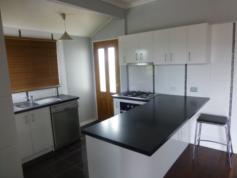 76 BLUFF VIEW ROAD, Biggenden QLD 4621