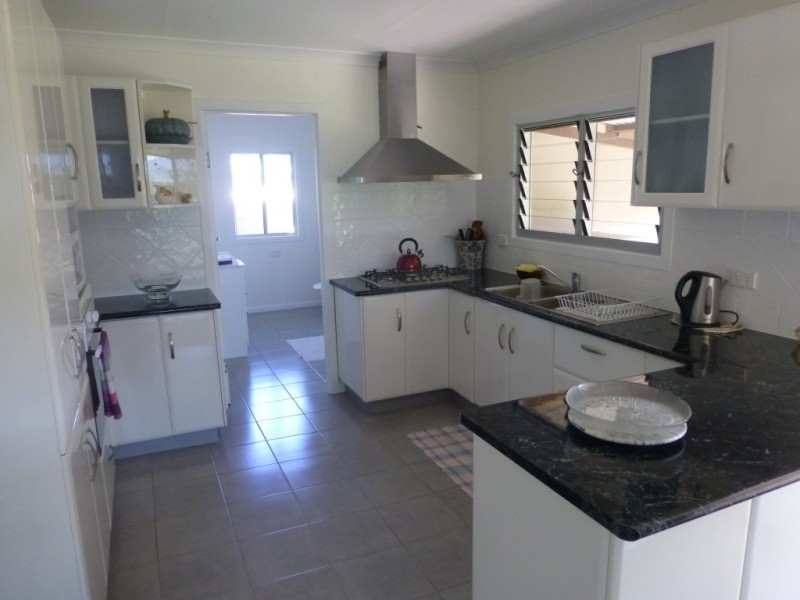 242 PEARCES ROAD, Dallarnil QLD 4621